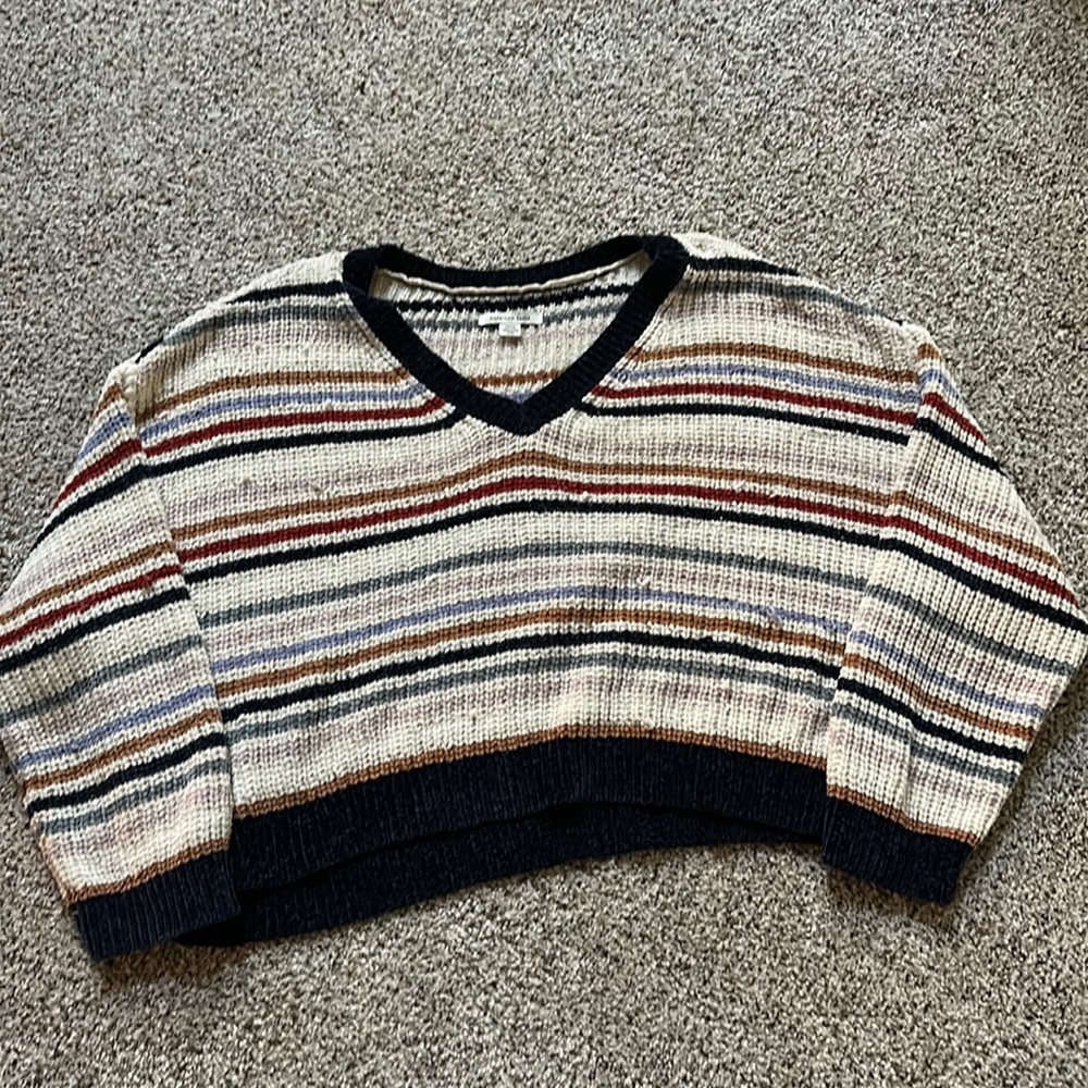 American eagle cropped sweater